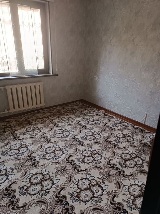 Сдаю квартиру Яшнабадский р-он Авиасозлар 3-ком 2-этаж 5-этажном Доме