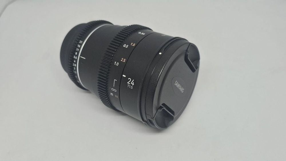 Obiectiv Samyang Cine 24mm T1.5 v2 Canon EF impecabil