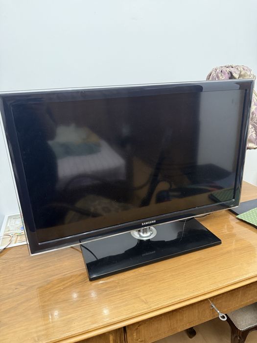 Телевизор самсунг