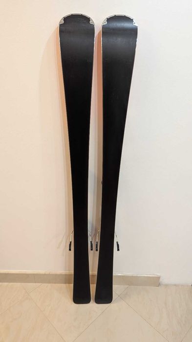 Schiuri dama Rossignol React RTX 149cm skiuri usoare schi pentru femei