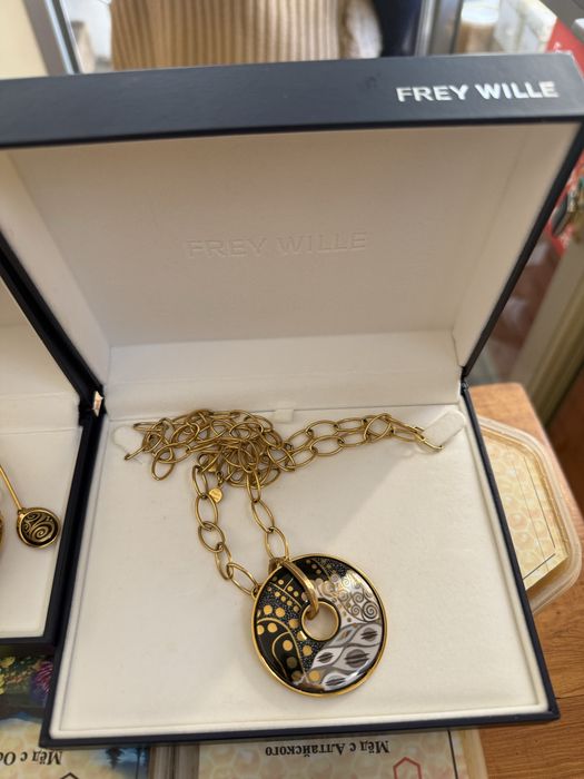 Fret Wille украшения