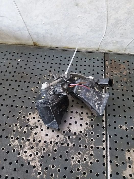 Set claxoane audi a4 b9 8w 8w0951221 8w0951223