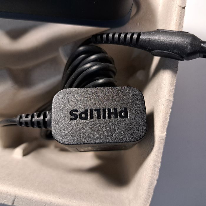 Aparat de ras / barbierit Philips , produsul este nou !