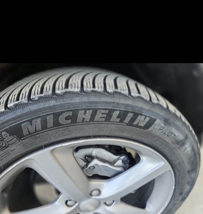 Vand Audi Q7 an 2007,3000 diesel 7 locuri impecabil