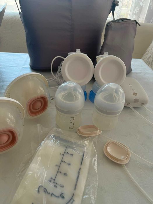 Продавам двойна електрическа помпа за кърма Philips Avent + Hands-Free комплект