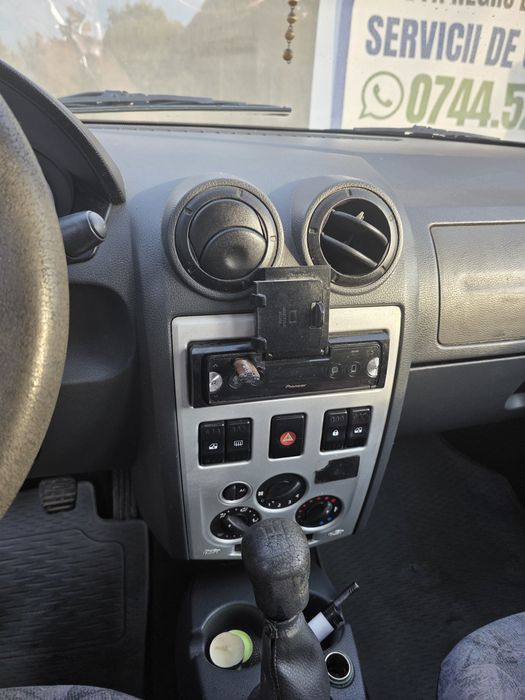 Vand Dacia Logan ,an fabricatie 2005