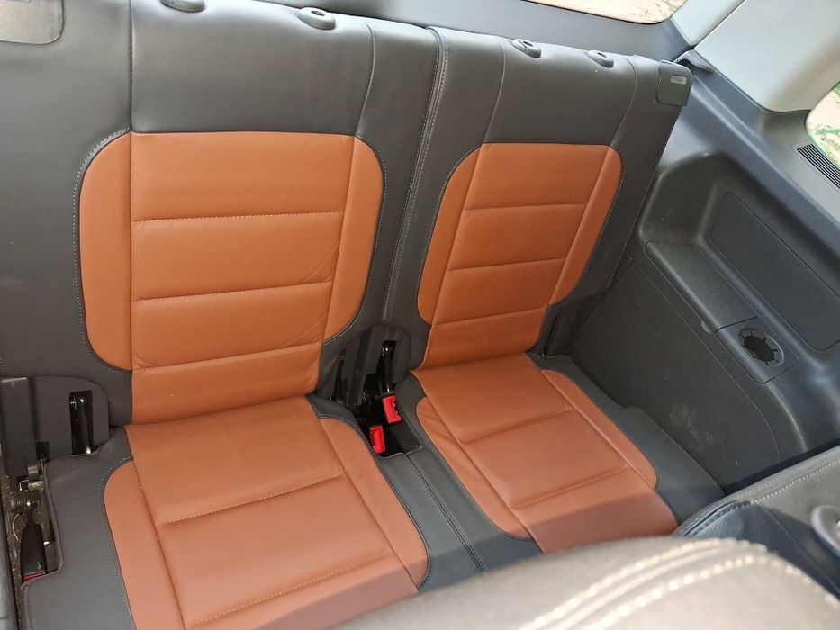 Продавам Volkswagen Touran Cross 2.0 TDI 170 к.с.
