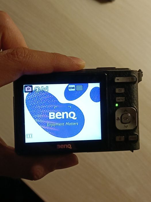 Camere Nikon L22 (indisponibil) + Benq C850