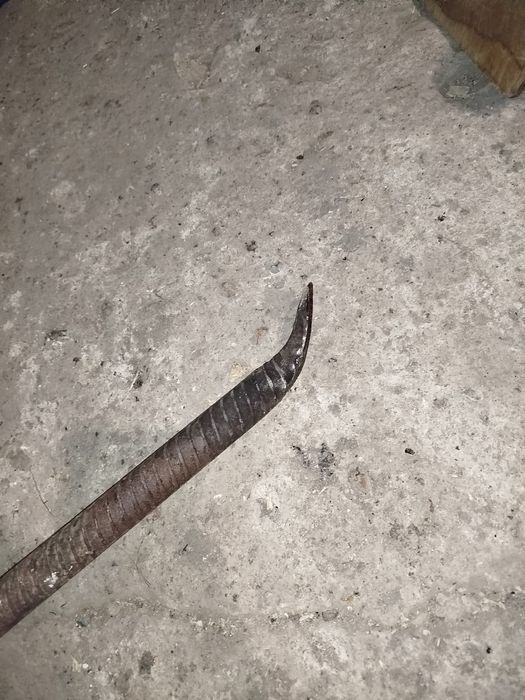 Продам гвоздодёр, лом, монтажку