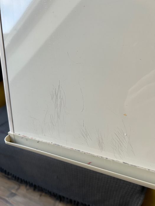 Мобилен флипчарт FRANKEN на колела 68×110 см – магнитна бяла дъска