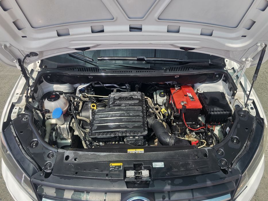 Volkswagen Caddy Combi 2022.