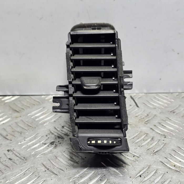 Grila ventilatie centru stângă Opel Mokka X