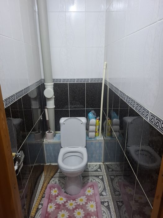 М.Таробий кучвси 115- уй.4-этаж,3 хоналик хонадон сотилади.