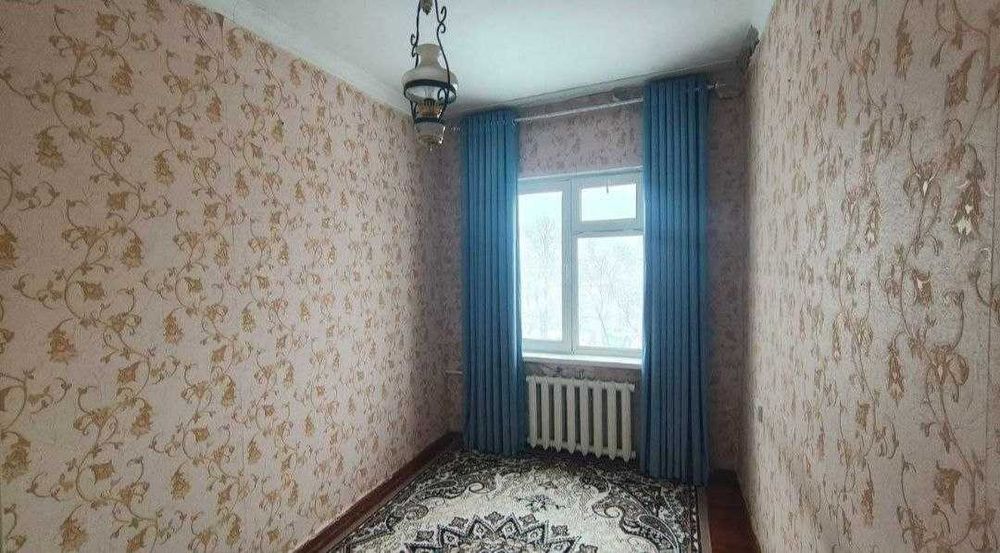 Юнусабад 2  2/4/4 Универсам Ипотека да