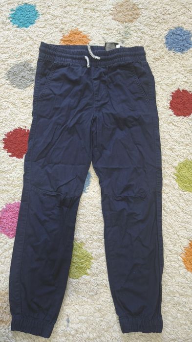 Pantaloni bleumarin, H&M 122-128, geaca. Hanorac adidas