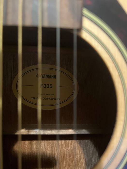 Yamaha гитара в новом состоянии