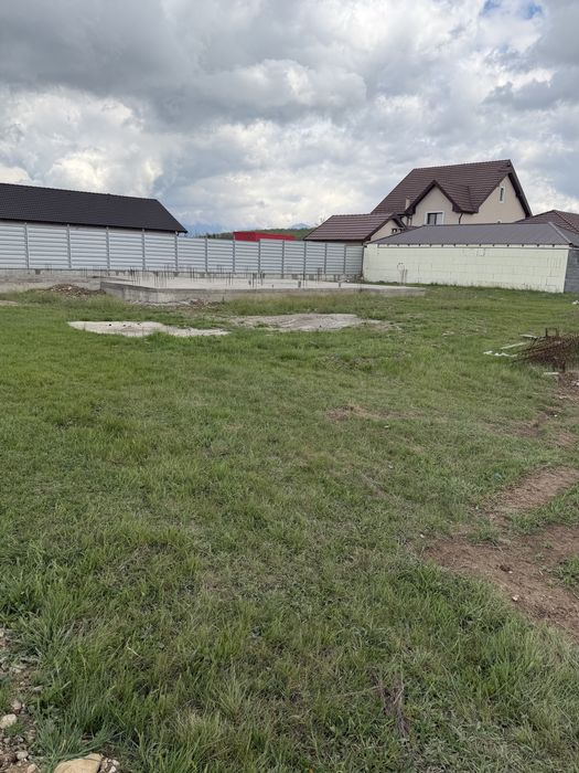 Oportunitate teren intravilan;2 Parcele teren Beius(iesire spre Nimaiesti)