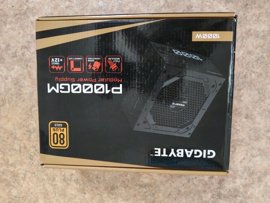 Блок питания Gigabyte p1000gm