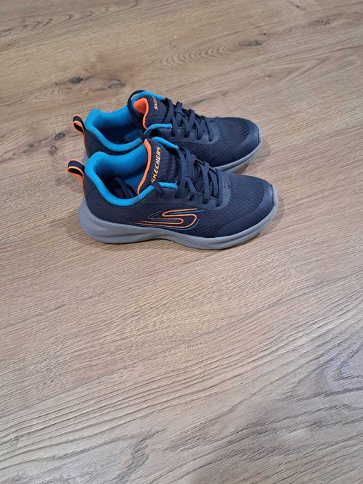 Pantofi sport Skechers, Nike, Adidas