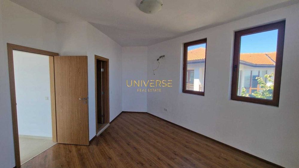 Продава се Къща в к.к. Слънчев бряг - 180 кв.м за 700 €/кв.м - Снимка #10