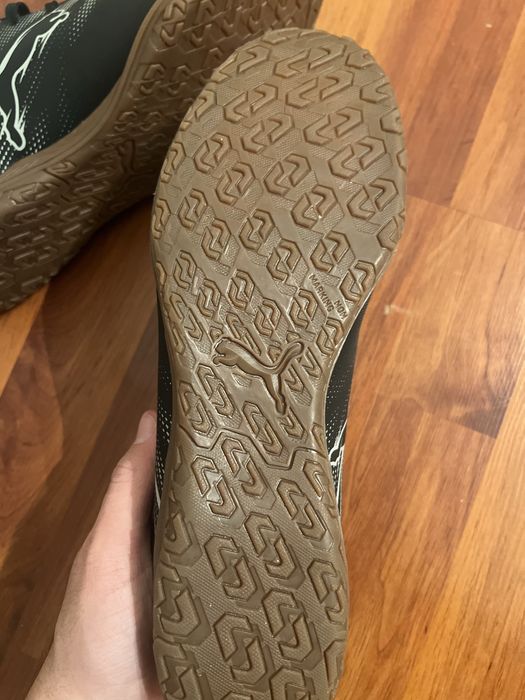 футзальная обувь puma