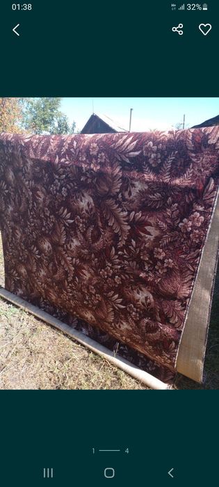 Новый палас в чехле.