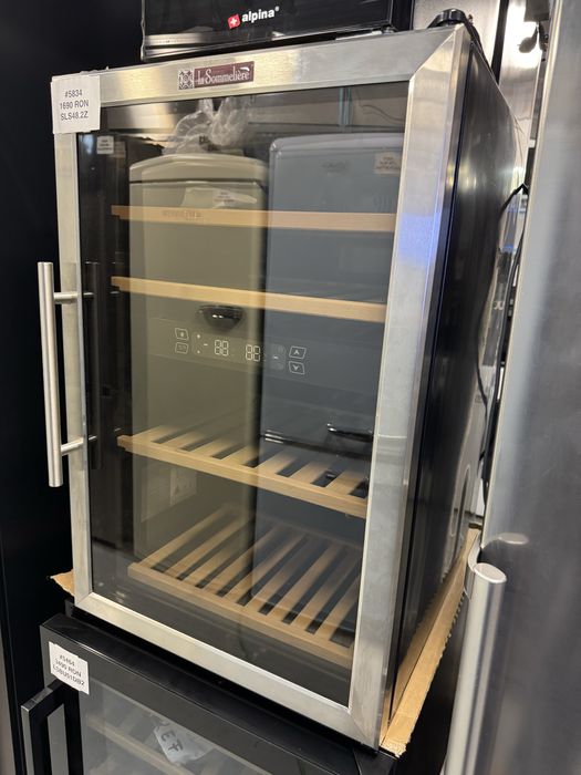 Frigider de vinuri  La Sommelière SLS48.2Z