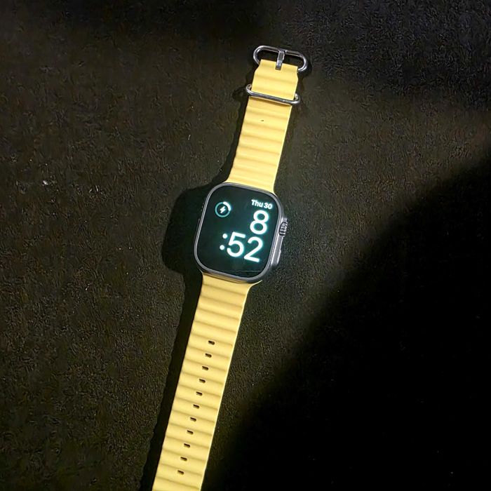 Apple watch ultra 2 titanium 49mm