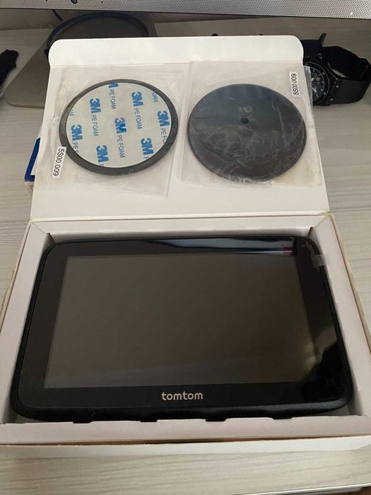 Sistem profesional de navigatie GPS TomTom Go Professional 2nd generation 2026 utilizat doar 1 luna de zile atat!