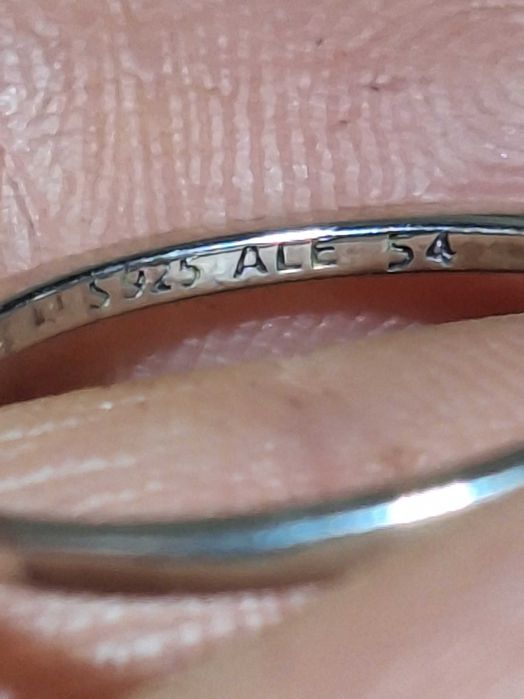 Inel de dama,argint 925 cu piatra