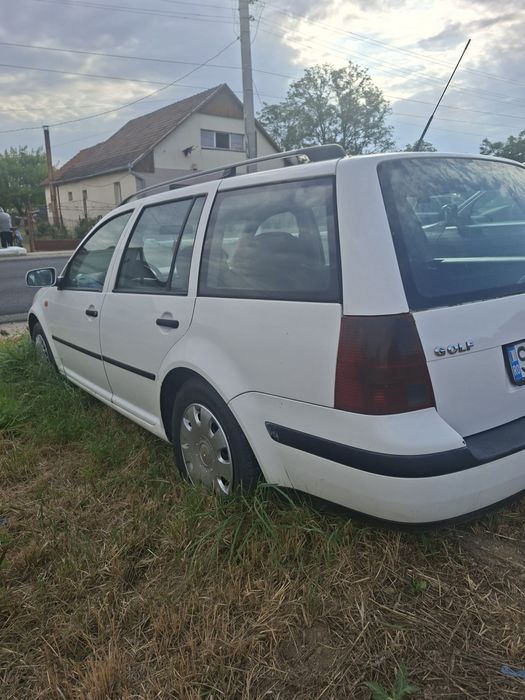 Vand golf patru