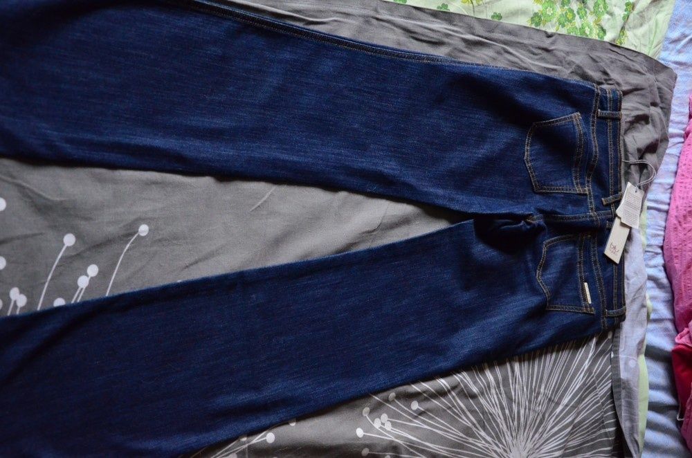Blugi dama ITALY mar. M/L / blugi originali mar. 30
