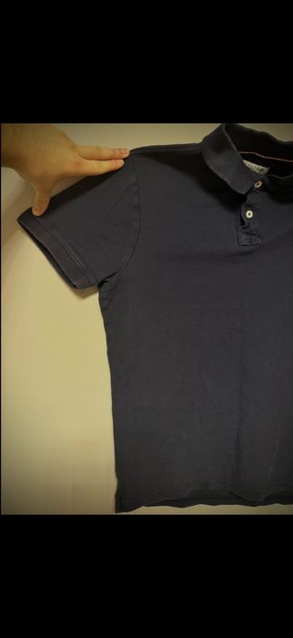 Tricou polo bleumarin – stil clasic, stare bună