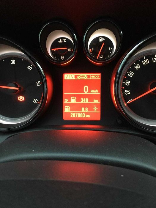 Opel Astra J Sports Tourer