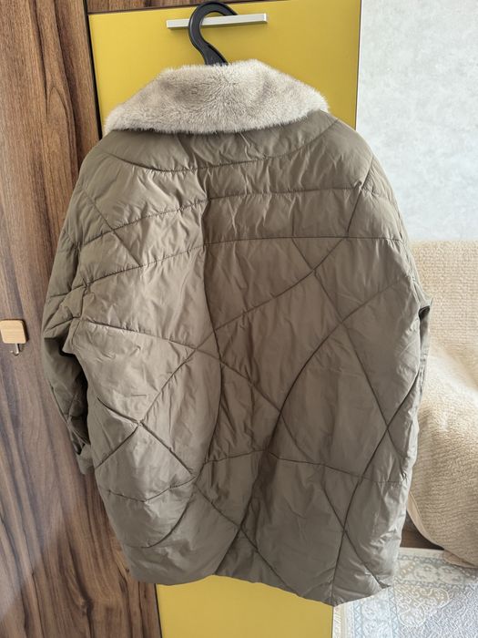 Продам демисезонные куртки