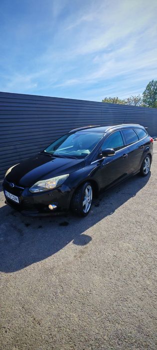 FORD Focus 2011 — imagine 5