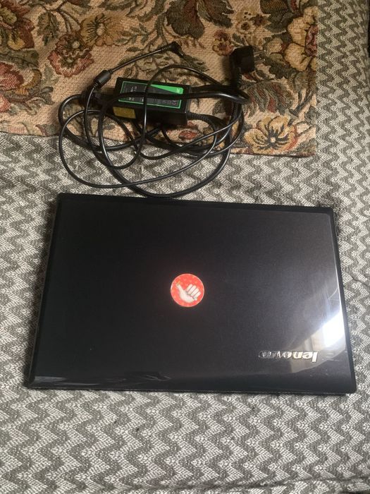 Продаю два ноутбука