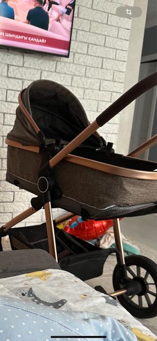 Коляска универсальная