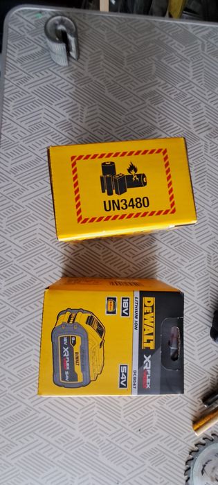 Baterie dewalt flexvolt