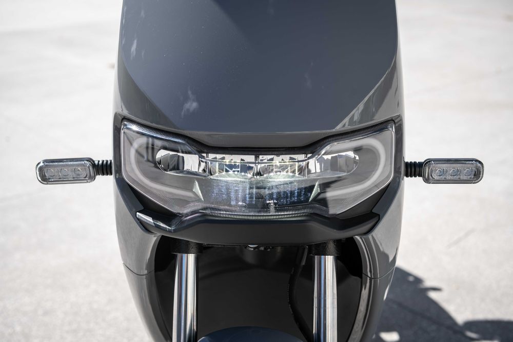 Електрически мотопед - мотор - скутер - SUPER SOCO - CU MINI