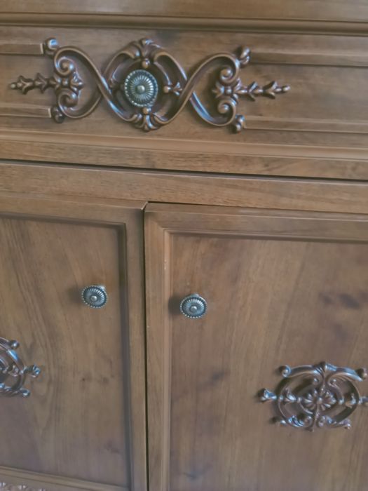 Продам мебель гостинную