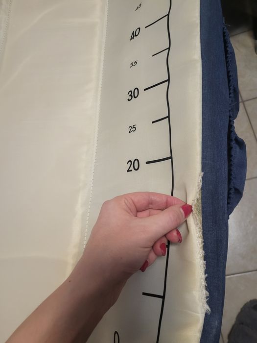 Pat bebelus si masa de schimbat