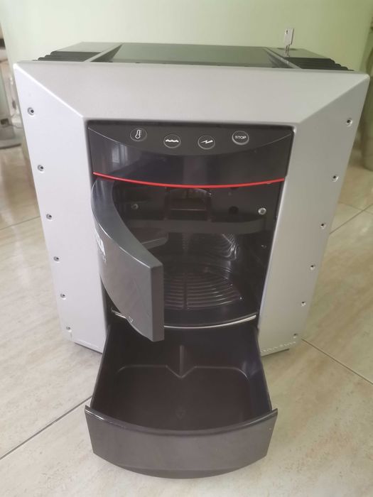 Кафемашина с капсули  "Lavazza Point ЕP 2100"