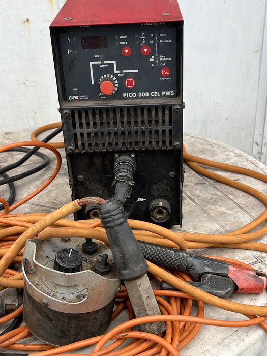 Aparat de sudura EWM PICO 300 CEL