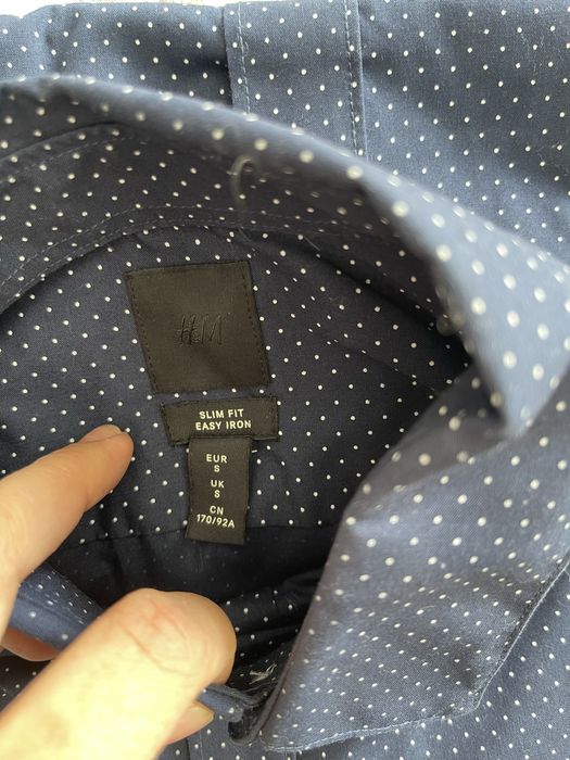 Продавам мъжки ризи НОВИ 2 бр. H&M Slim Fit