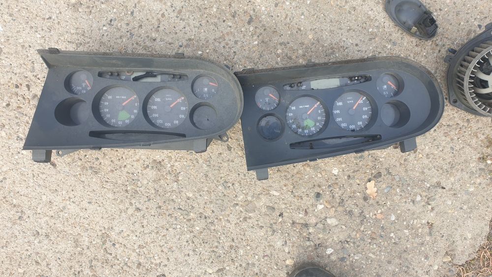 Bord segmente, ceas, ansamblu ștergător, scrumiera Iveco Daily 00 - 07