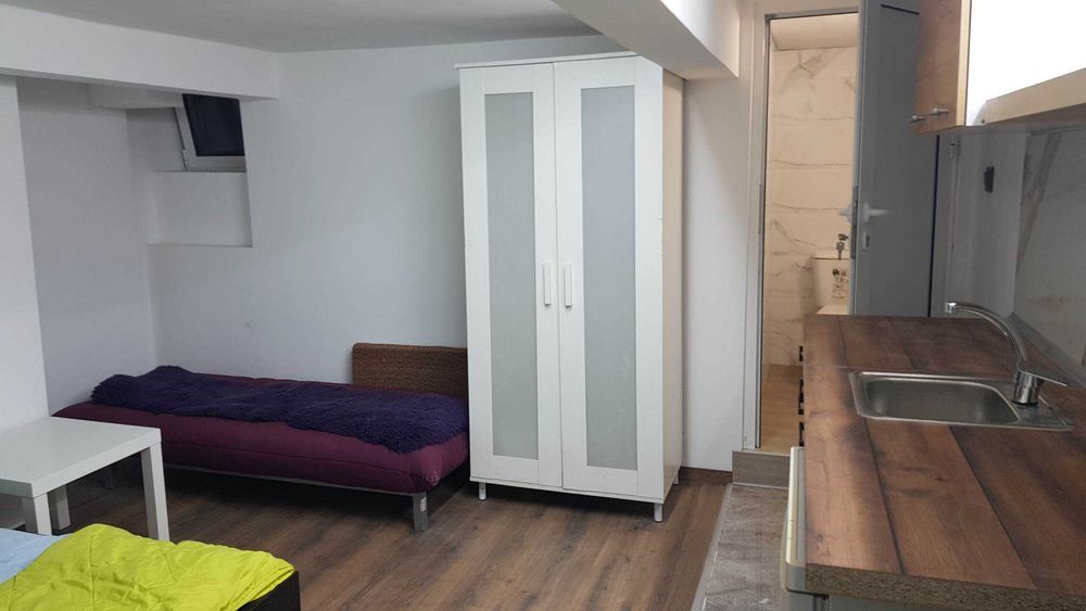 Дава се под наем Едностаен апартамент в София, Център - 50 кв.м за 275 € - Снимка #1