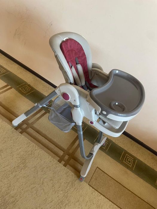 Стол для кормления