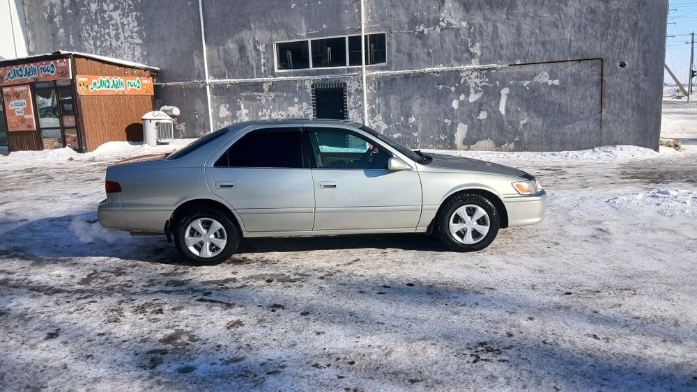 Продам машина камри