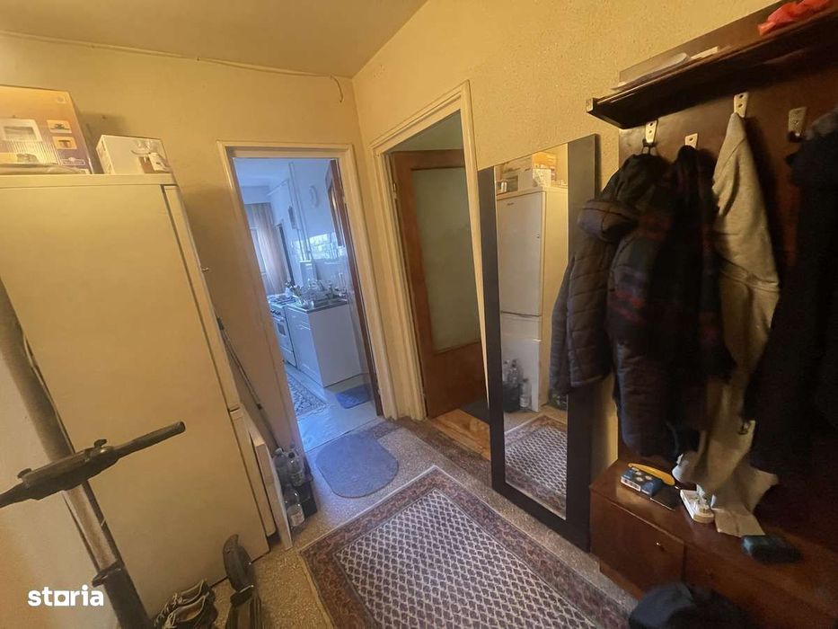 Ap 2 camere 52 mp utili etaj 3 Blv Mihai Viteazu zona bisericii